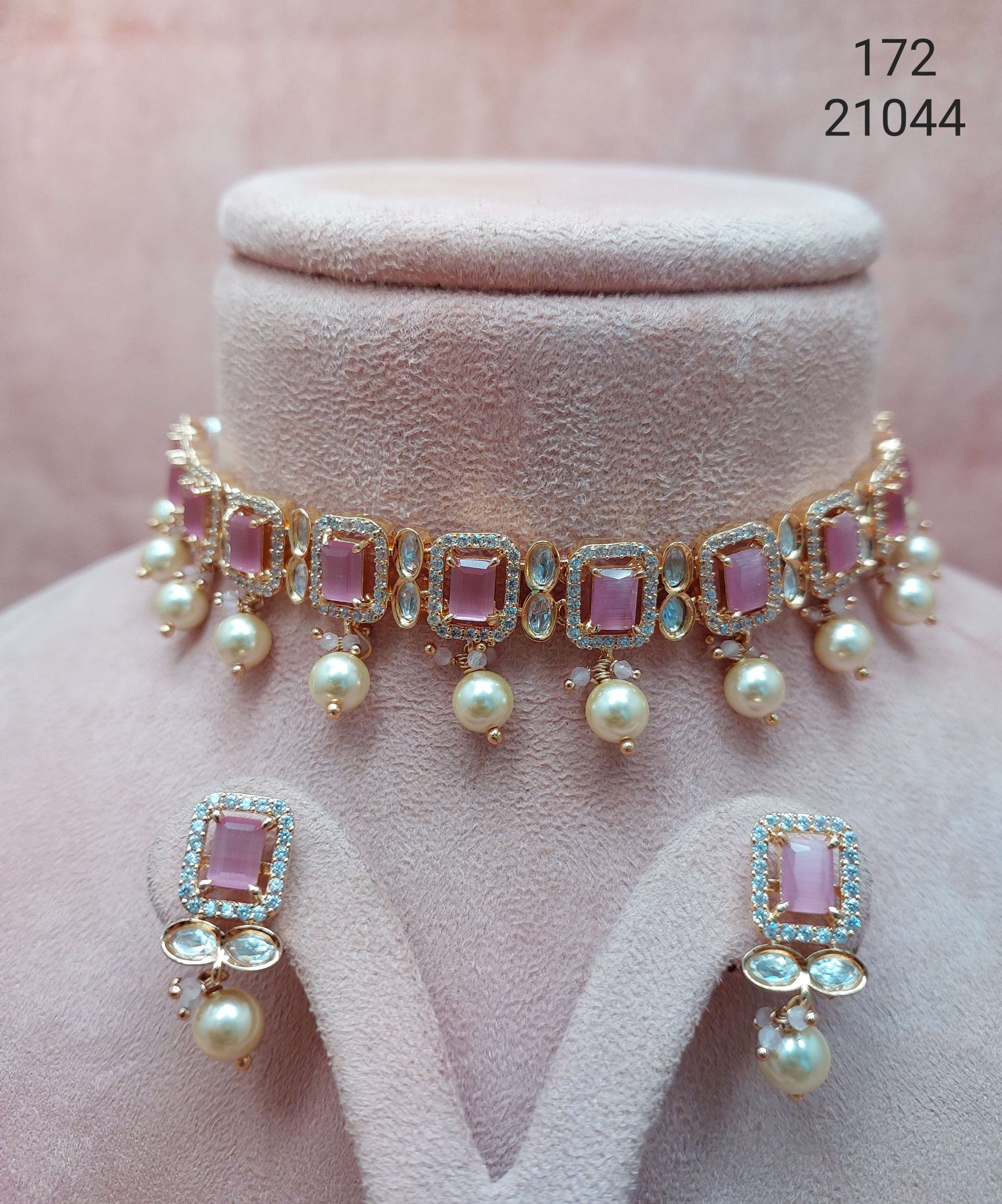 Kundan Fancy Necklace - N821