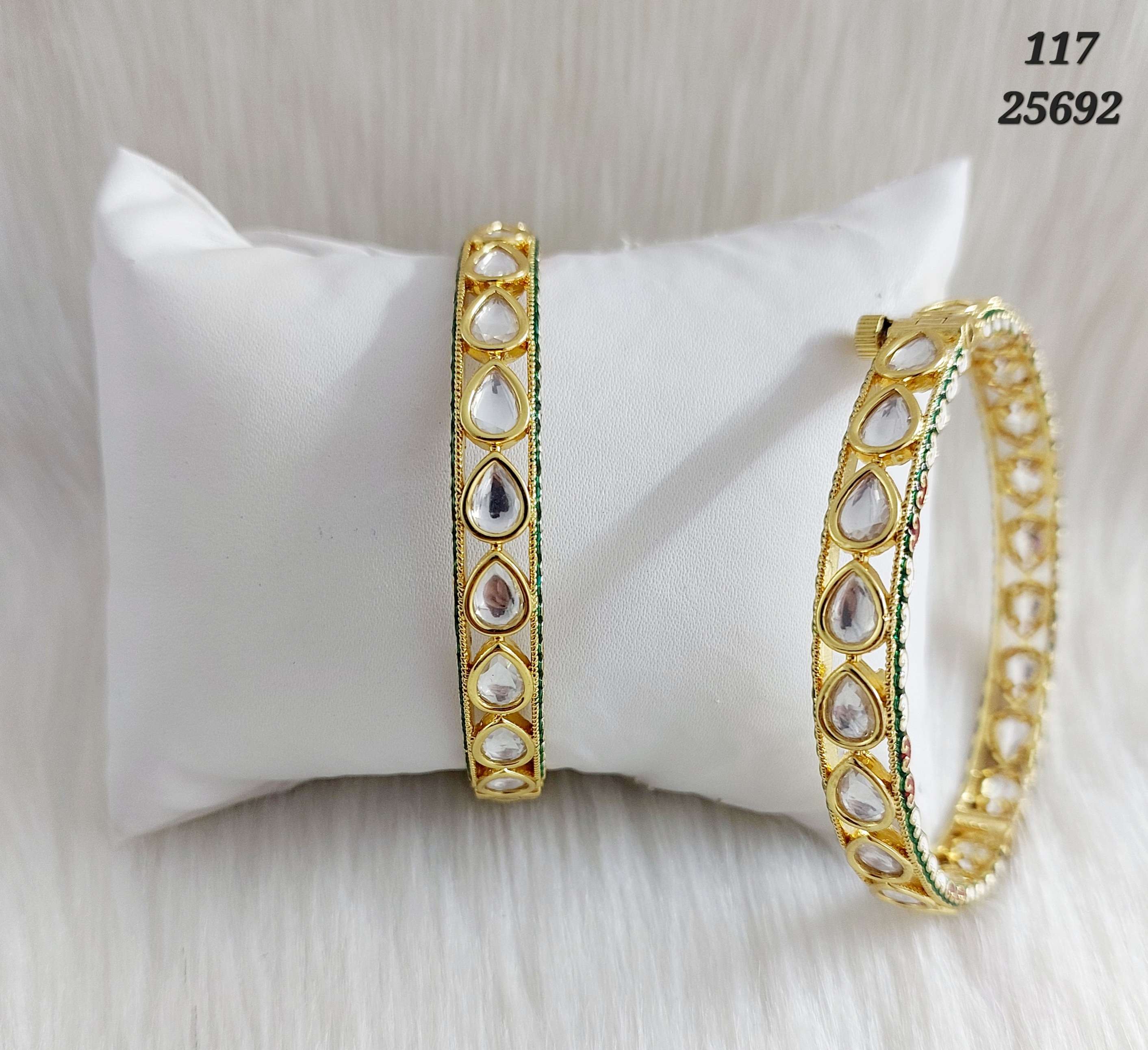 Kundan Bangle - B18