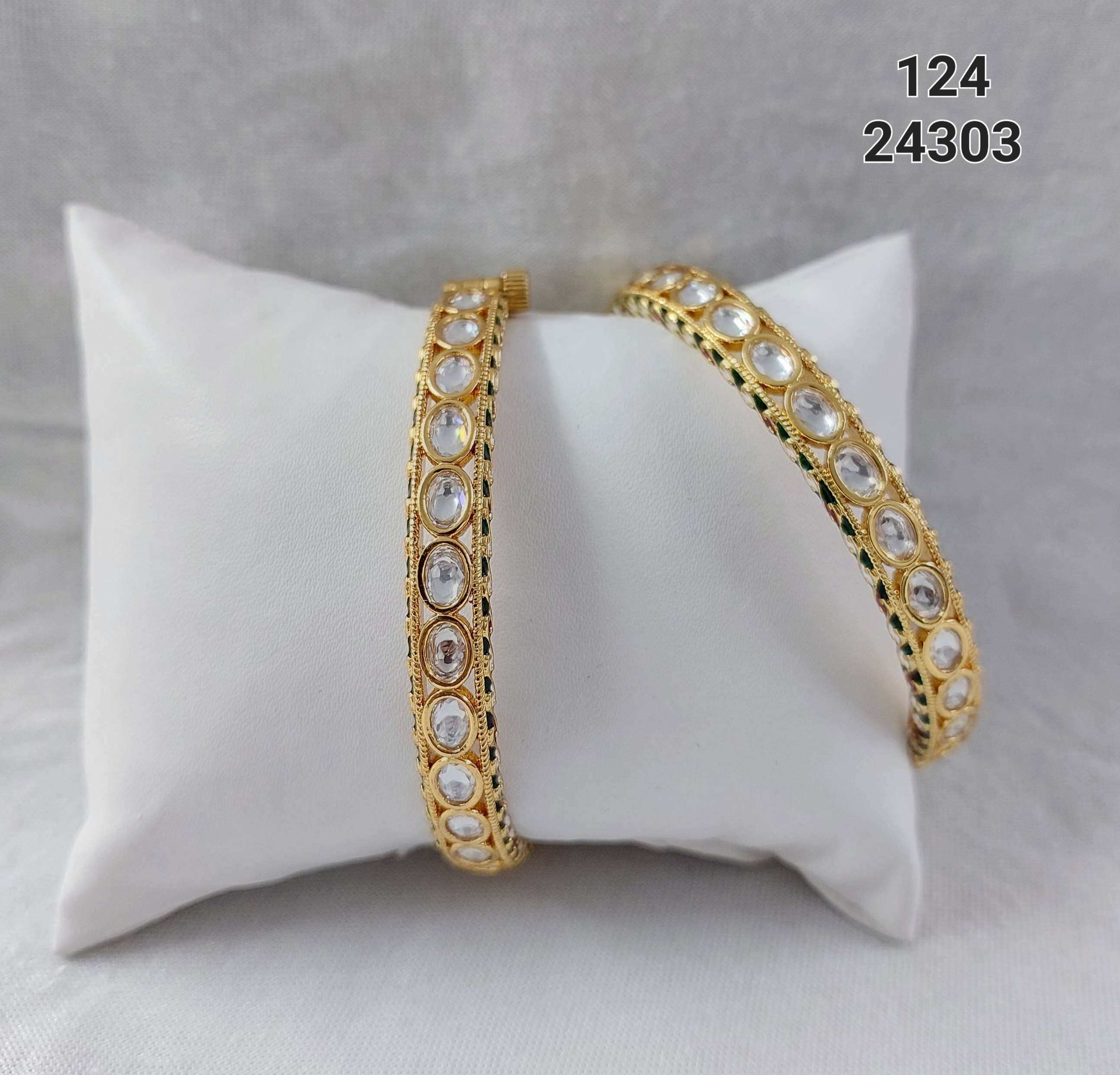 Kundan Bangle - B37