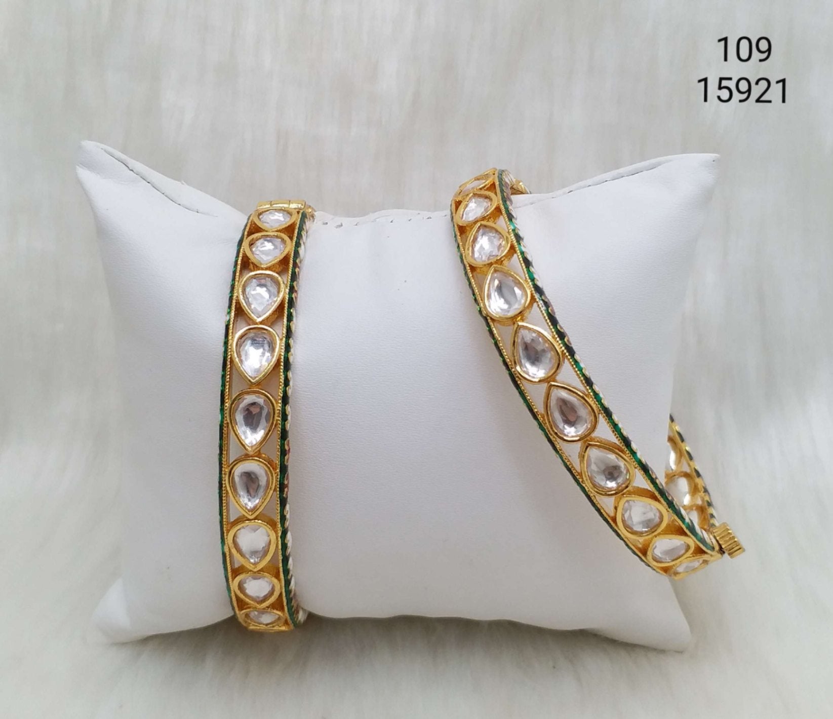 Kundan Bangle - B18