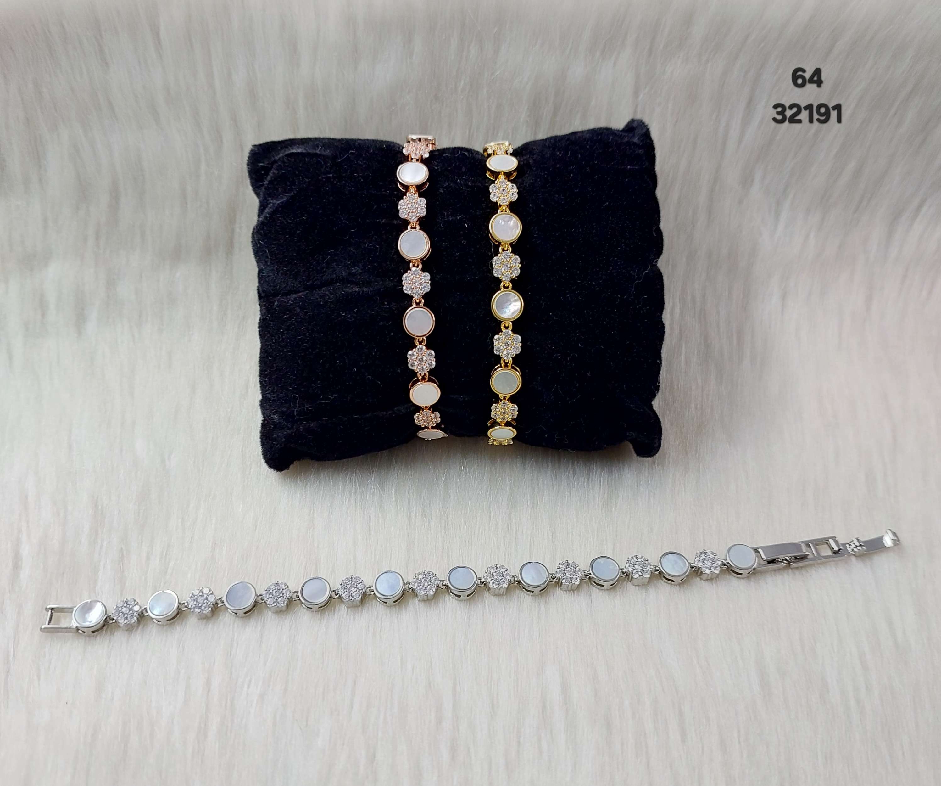 AD Bracelet - BR51935