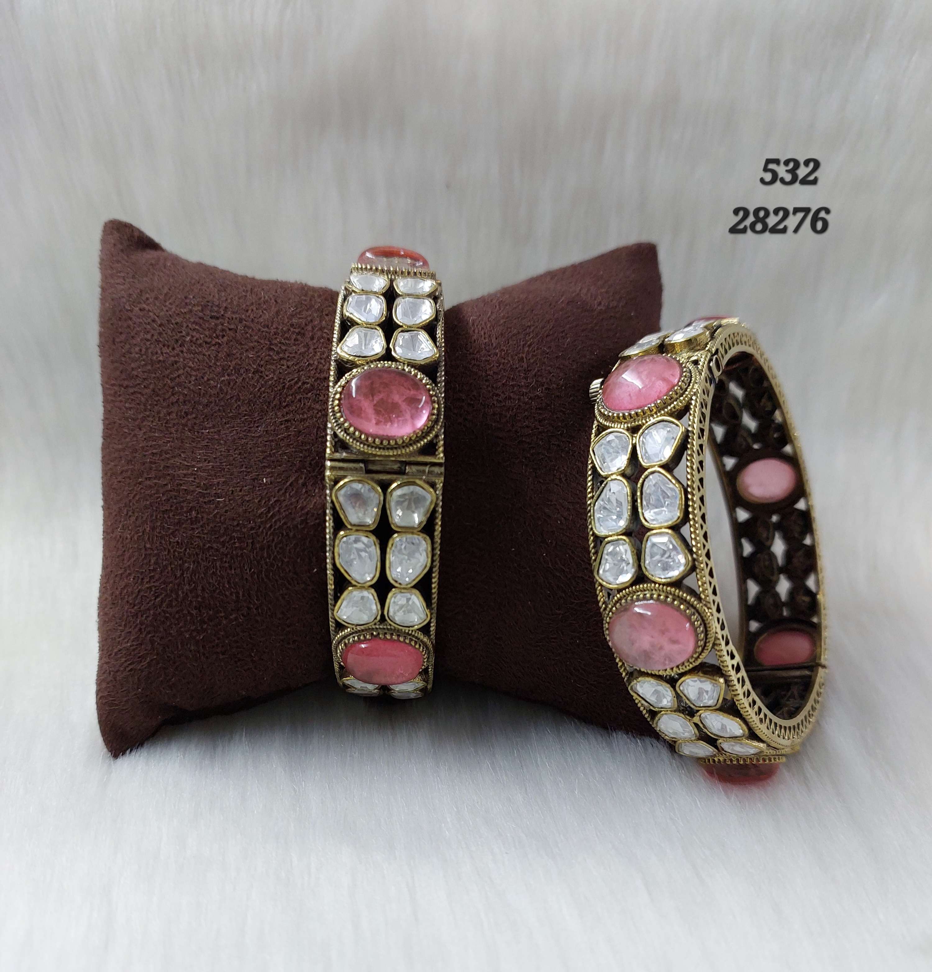 Kundan Bangle - B5320