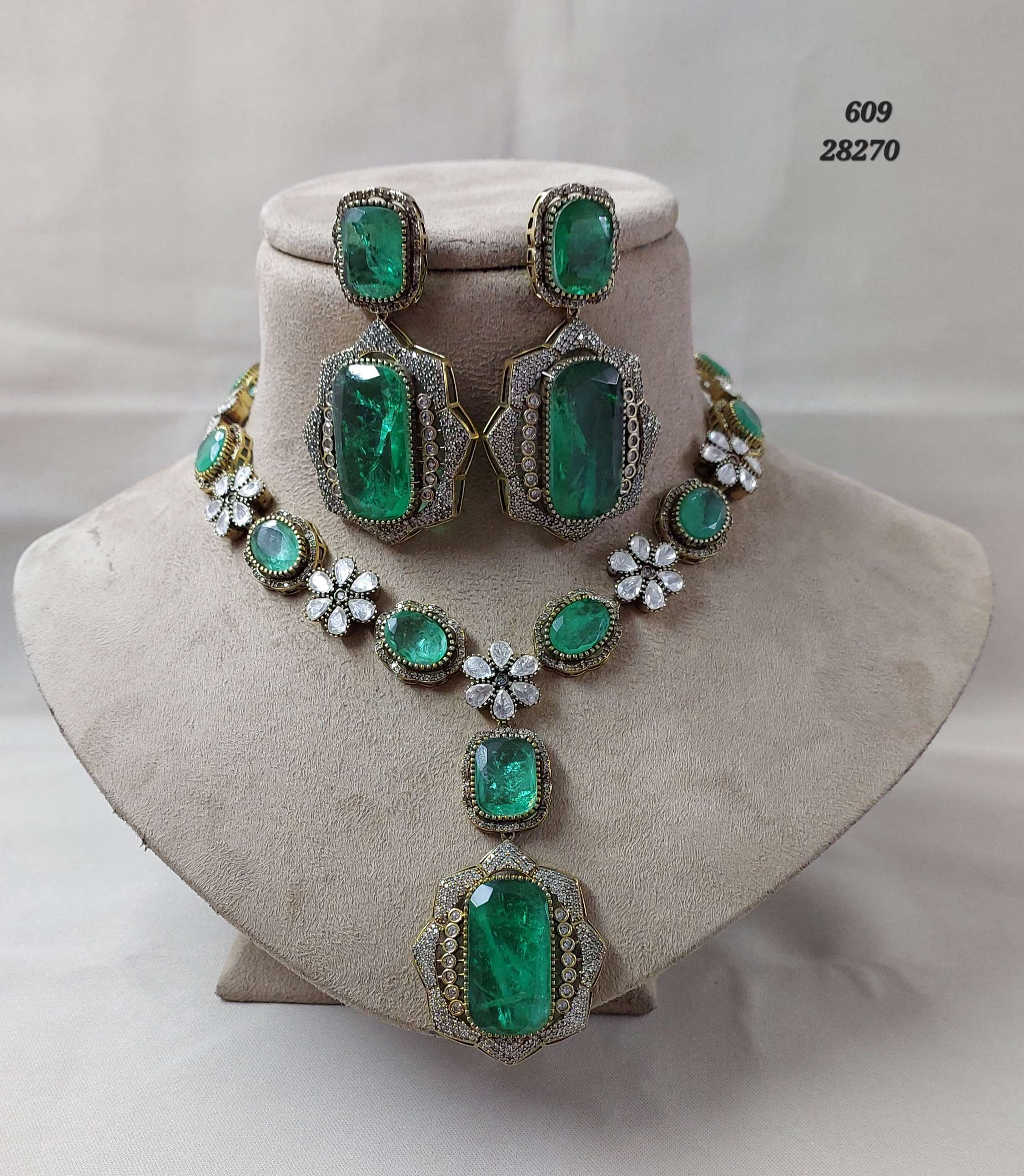 Kundan Necklace - N6090
