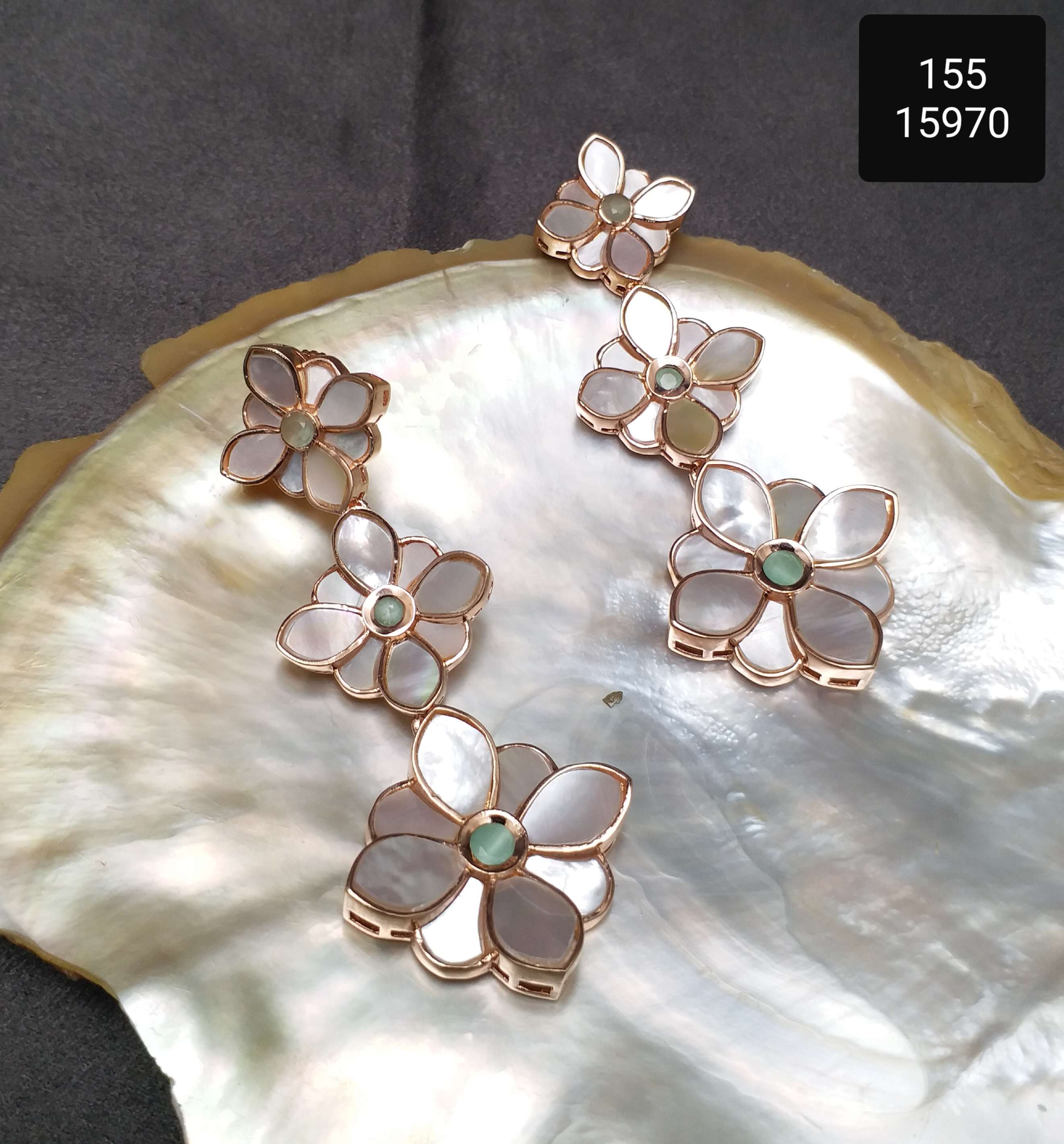 Hia Earrings - E4488