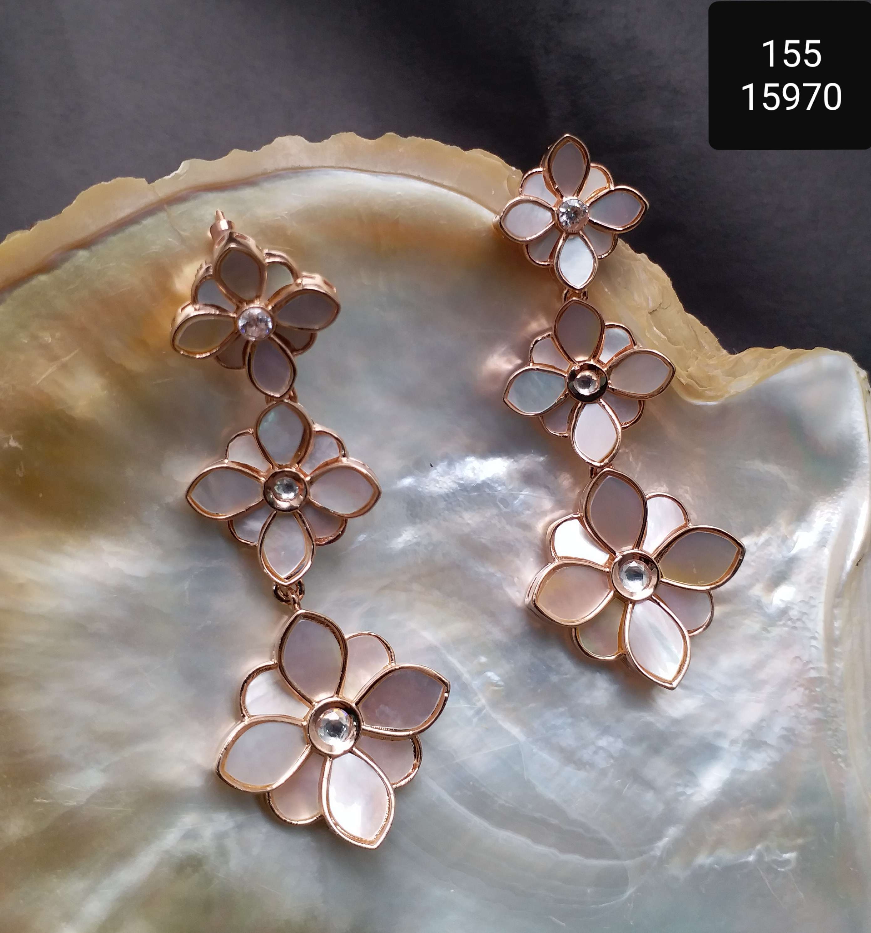 Hia Earrings - E4488