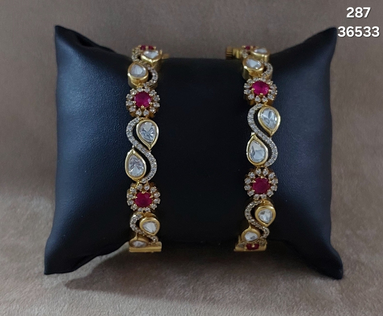 Kundan Bangle - B57V