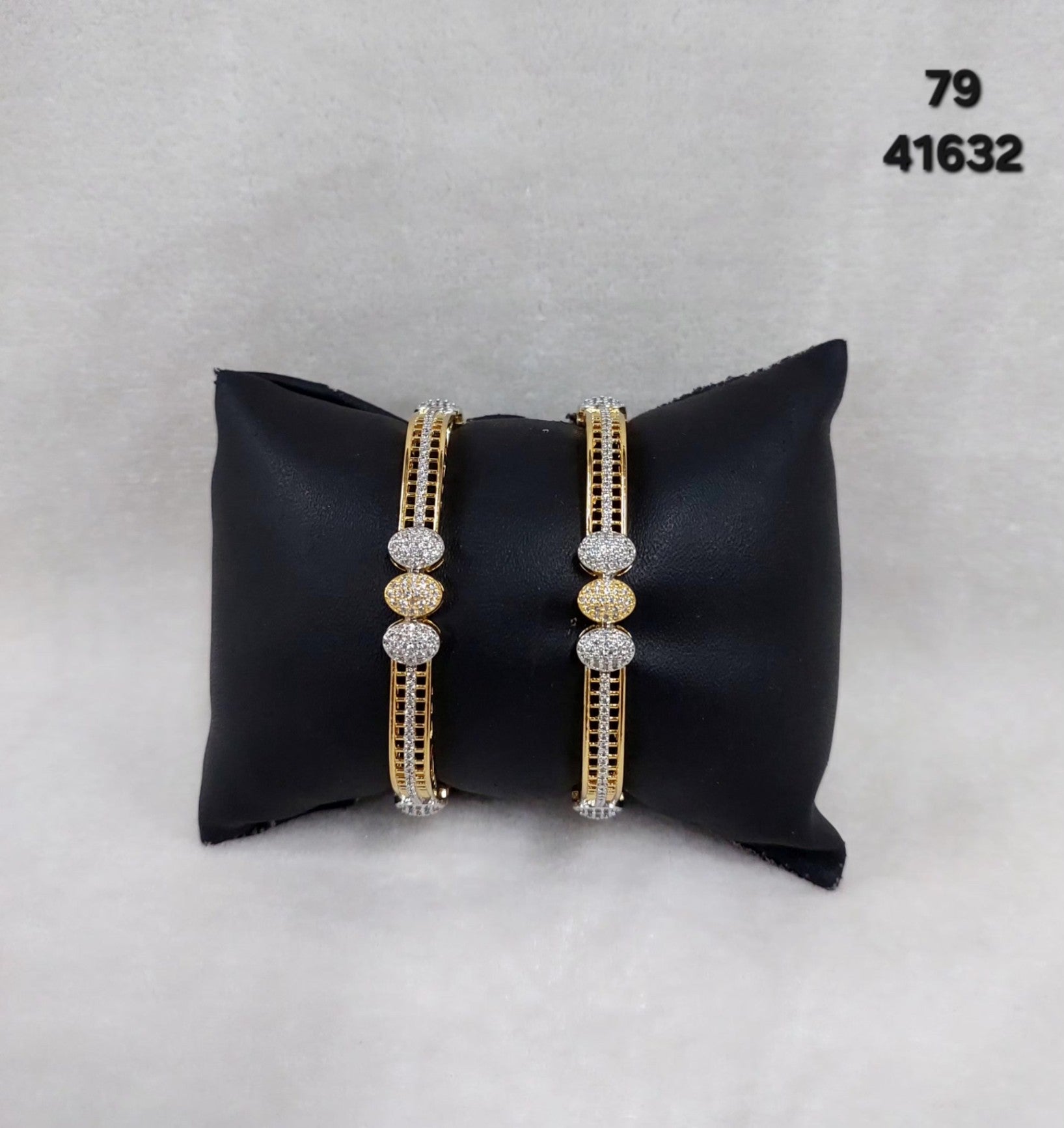 Bangle Bangle - B210