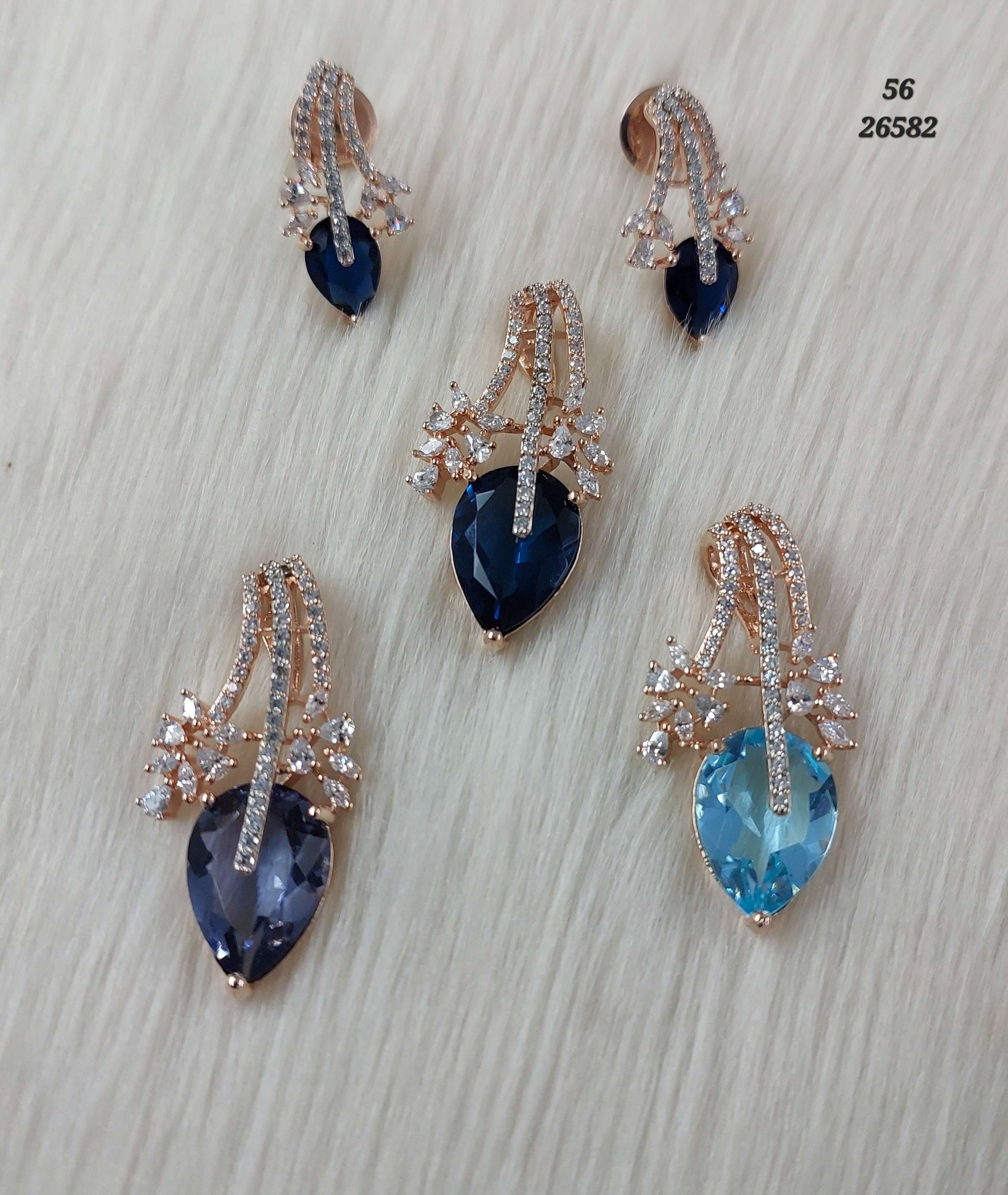 AD Pendant Set - PS569B