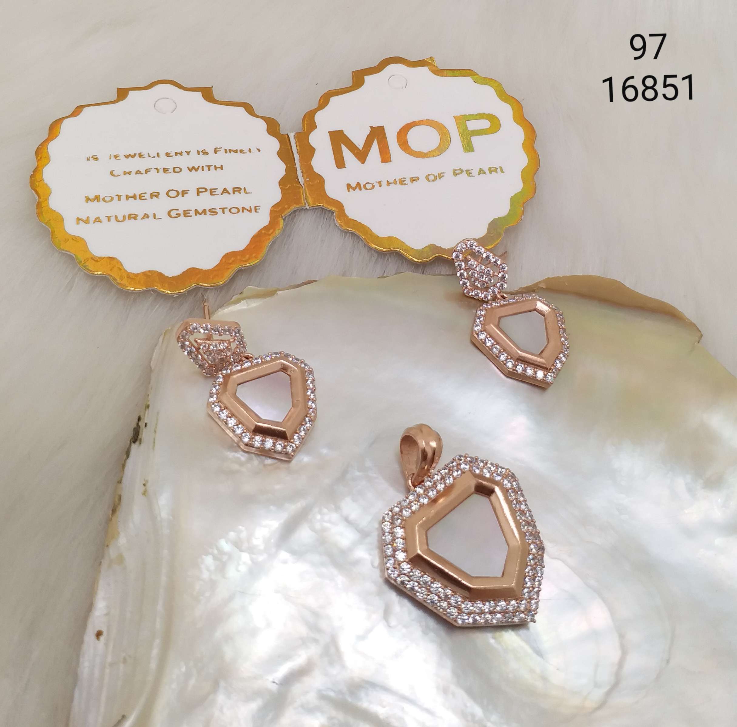 Hia Pendant Set - PS2105