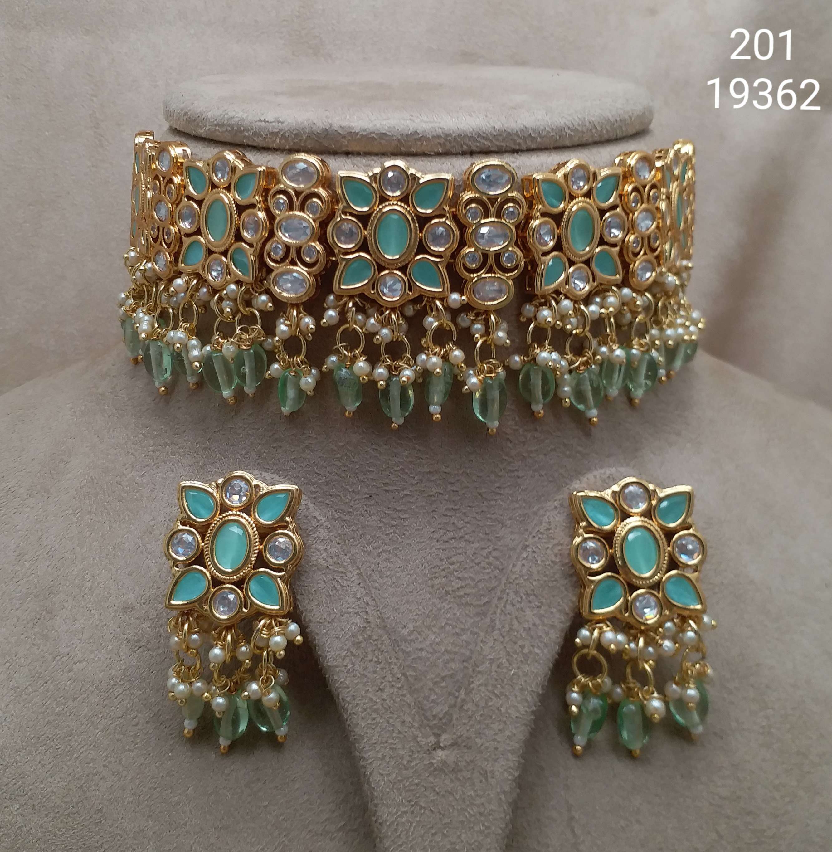 Kundan Fancy Necklace - N112A
