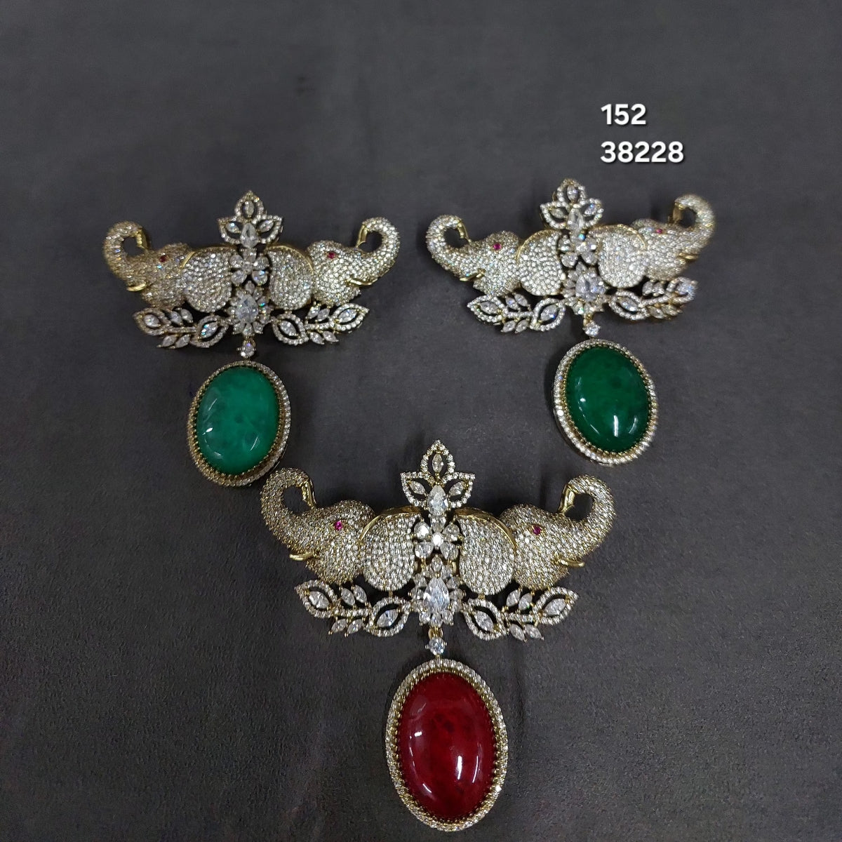 AD Brooch - BRH102
