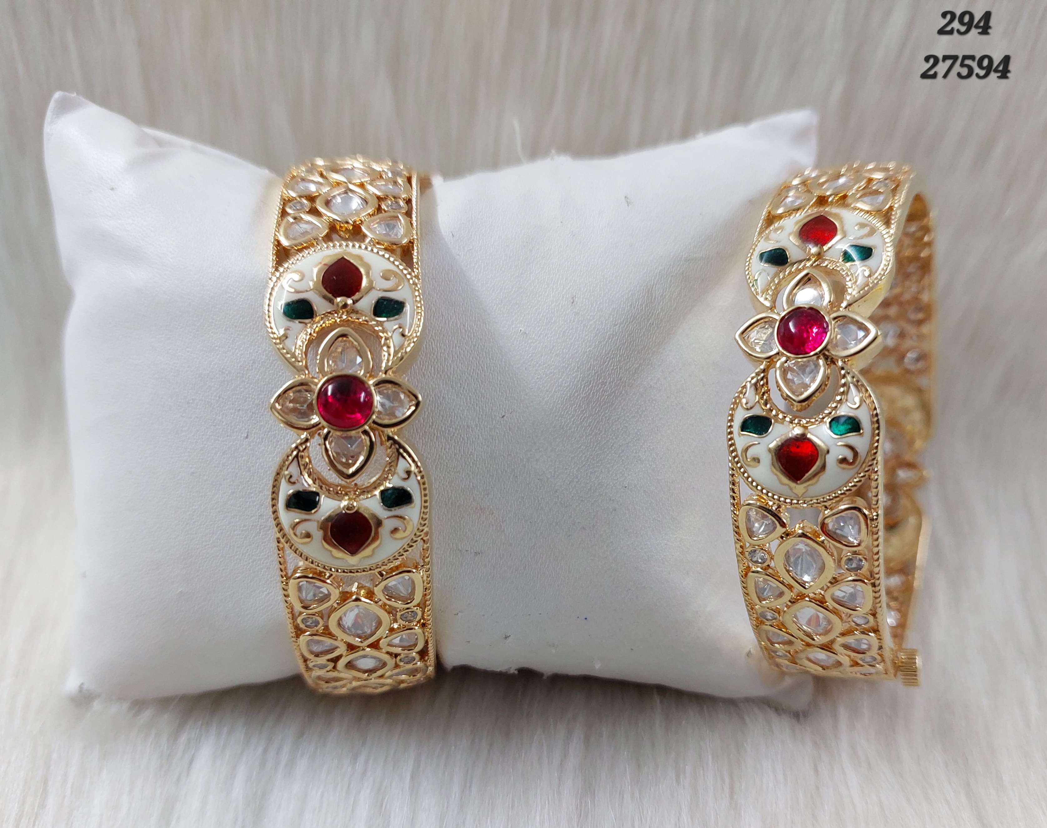Kundan Bangle - B60