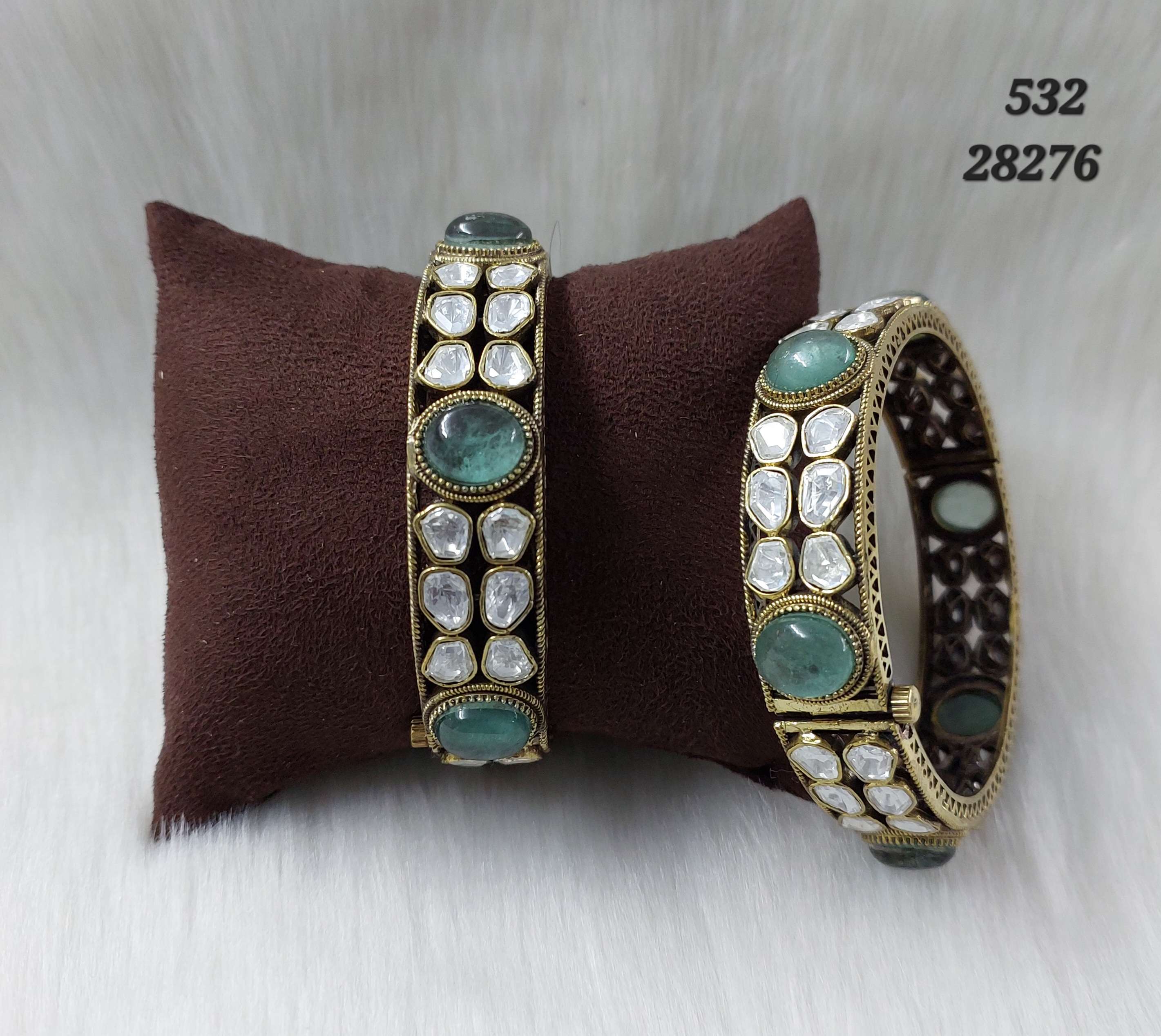 Kundan Bangle - B5320