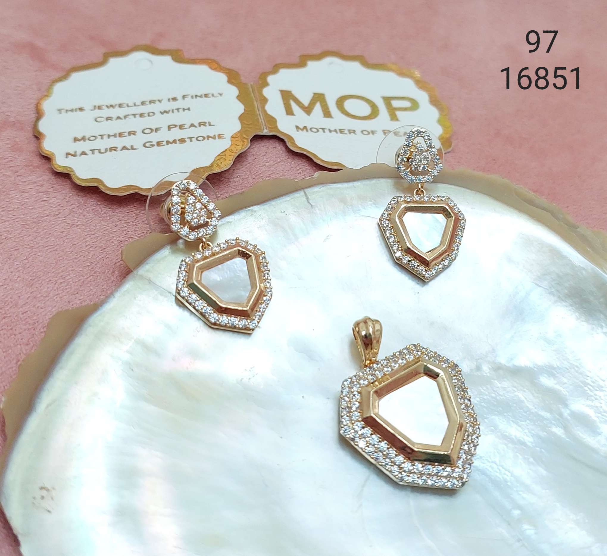 Hia Pendant Set - PS2105