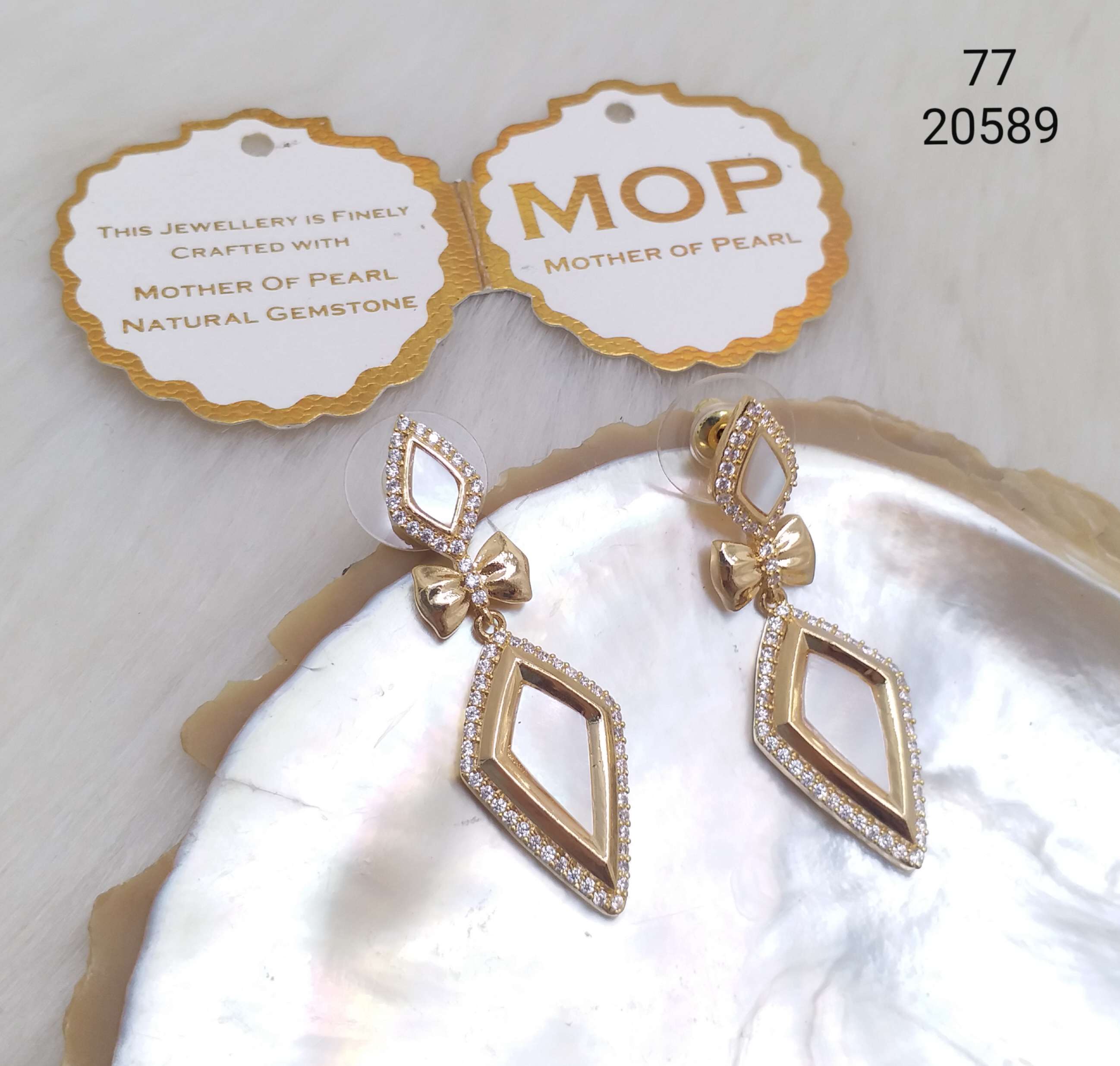 Hia Earrings - E2558