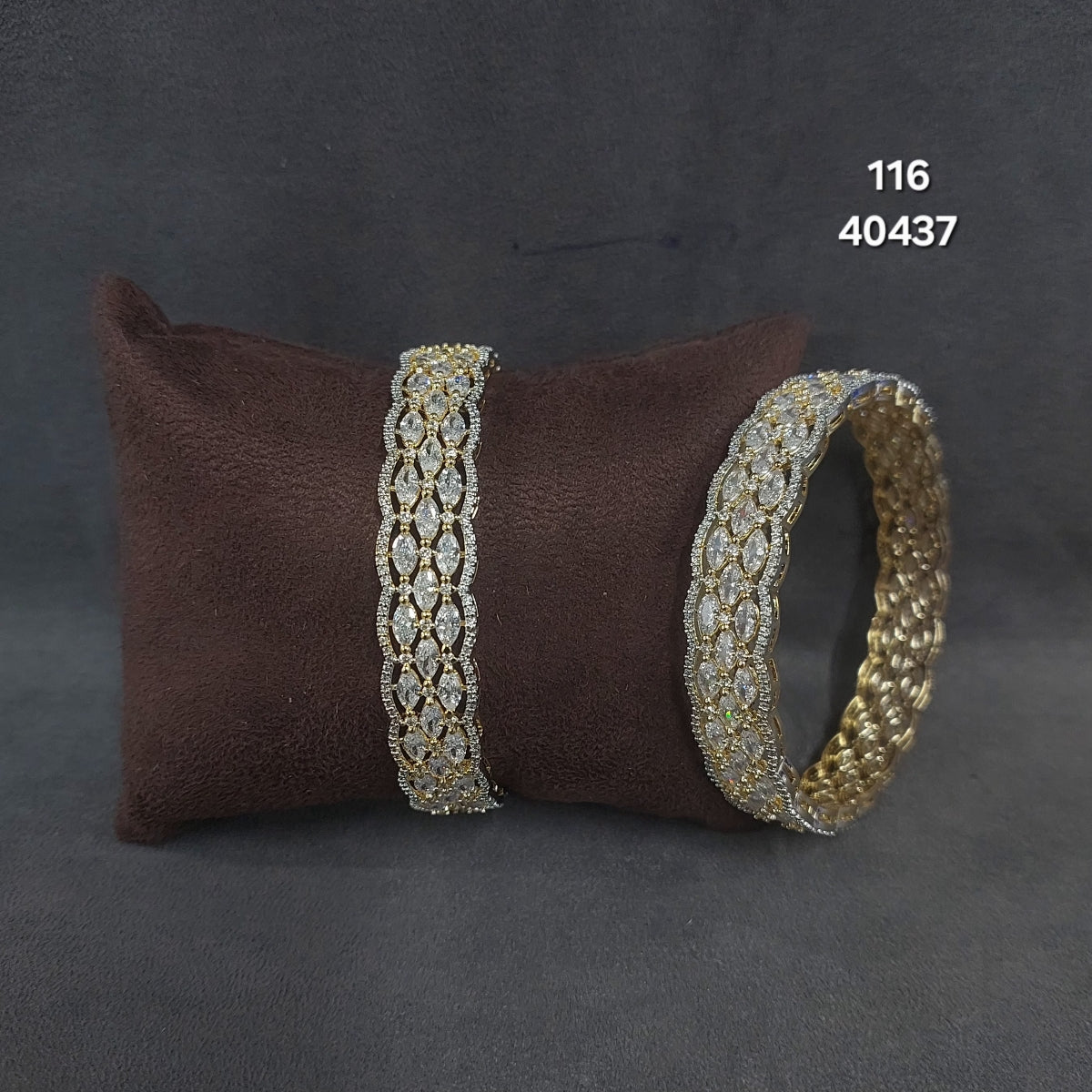 AD Bangle - B2678
