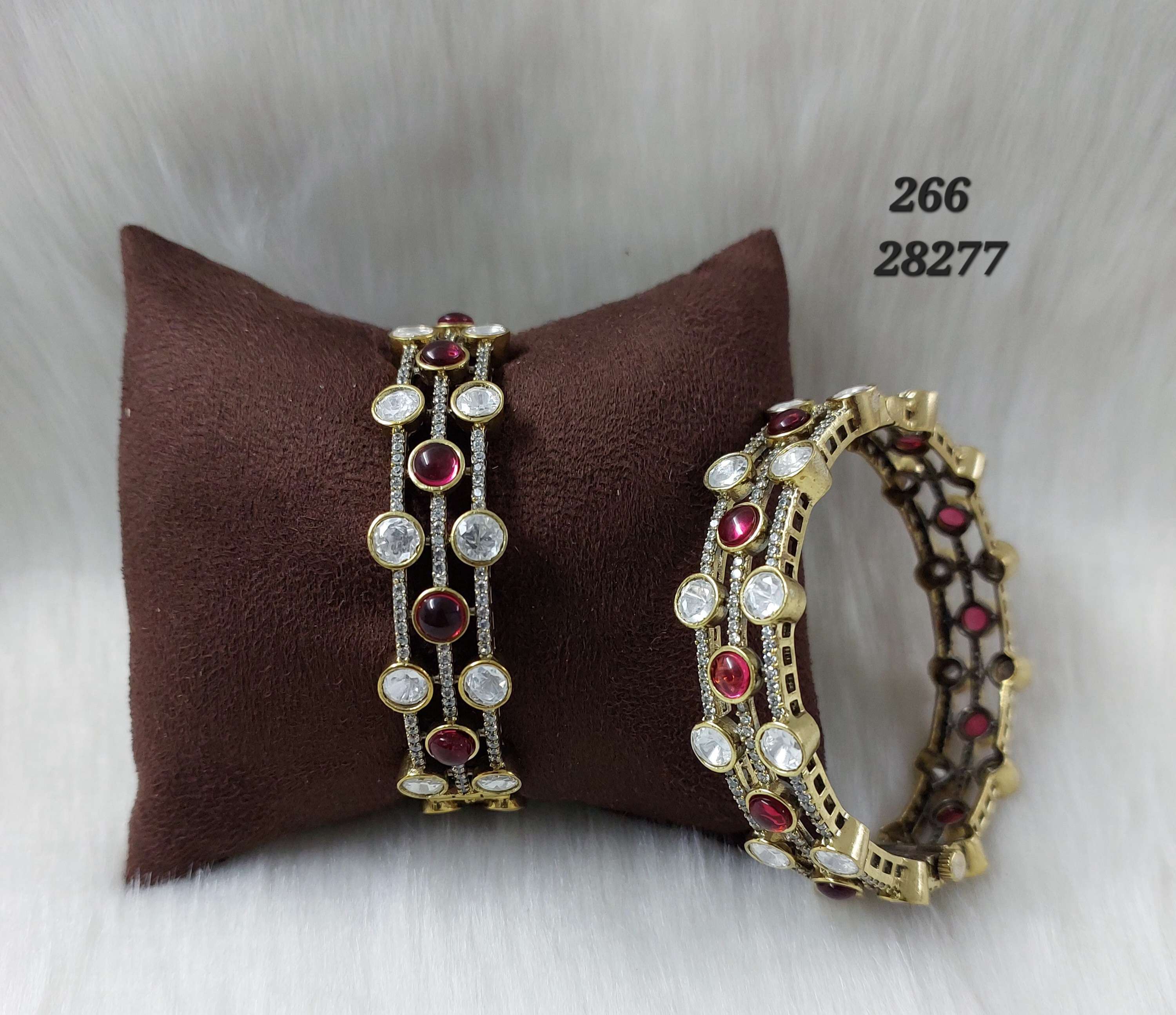 Kundan Bangle - B2660