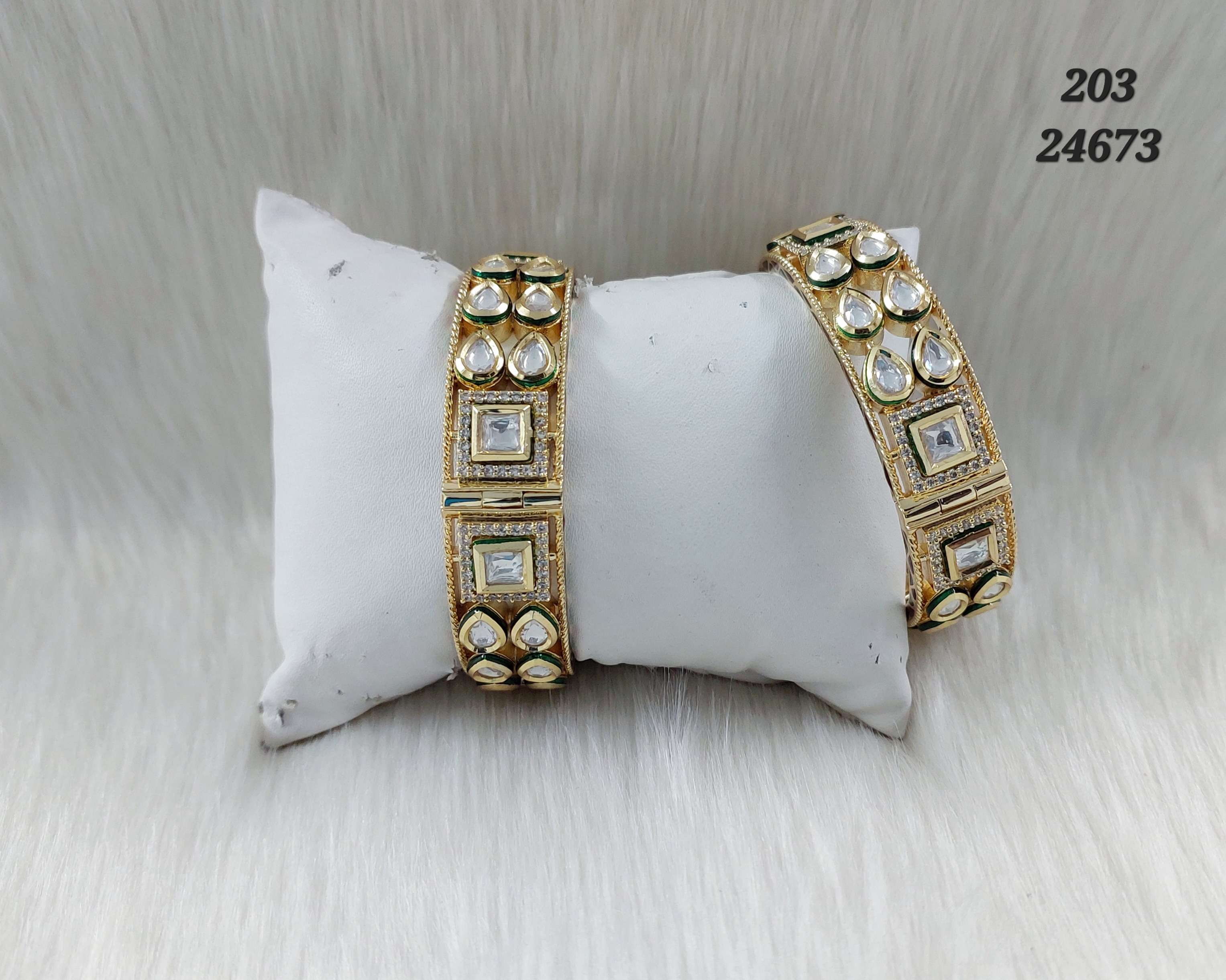 Kundan Bangle - B14